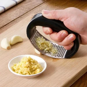 Stainless Steel Garlic Crusher Ginger Mincer Squeezer Press