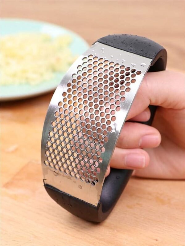 Stainless Steel Garlic Crusher Ginger Mincer Squeezer Press - Image 2