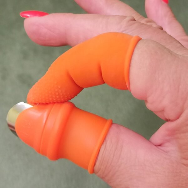 Silicone Finger Protector for vegetables cutting (6 Pieces) 1 Set - Image 4